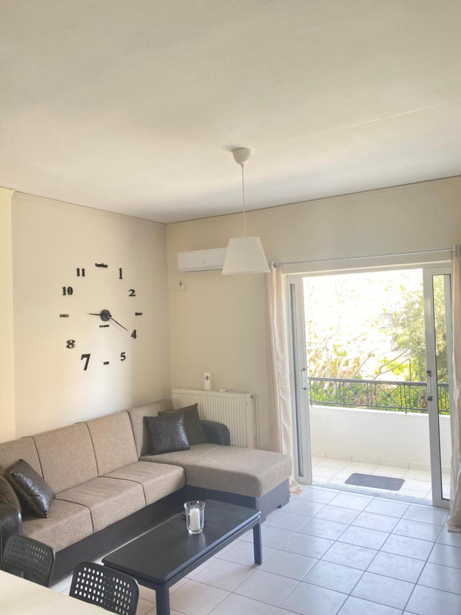 Nav Apart, Salamina Apartment *